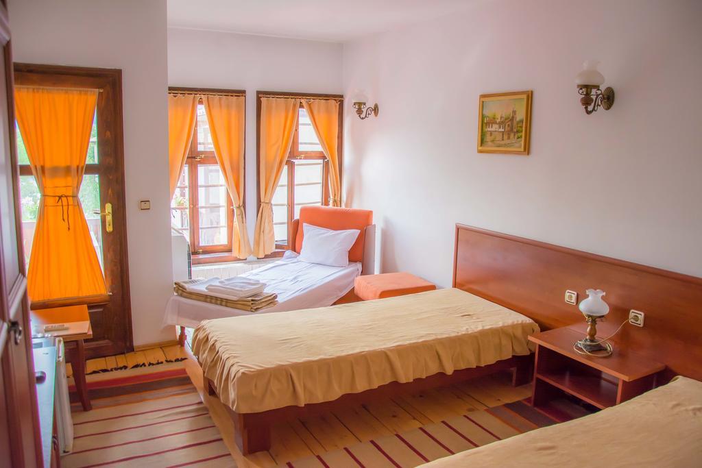 Alexandrov'S Houses Hotel Zlatograd Exterior photo